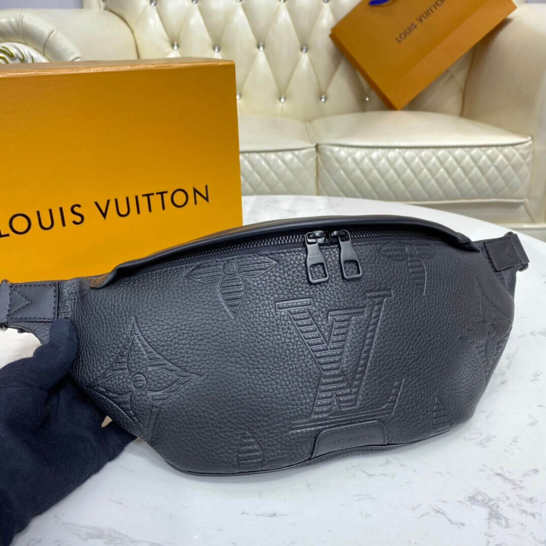 Louis Vuitton Discovery Bumbag M57289