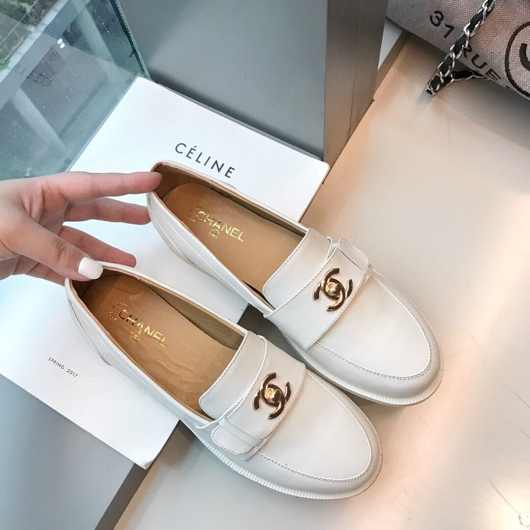 Chanel CC Turnlock Loafers And Leather Loafers G429295