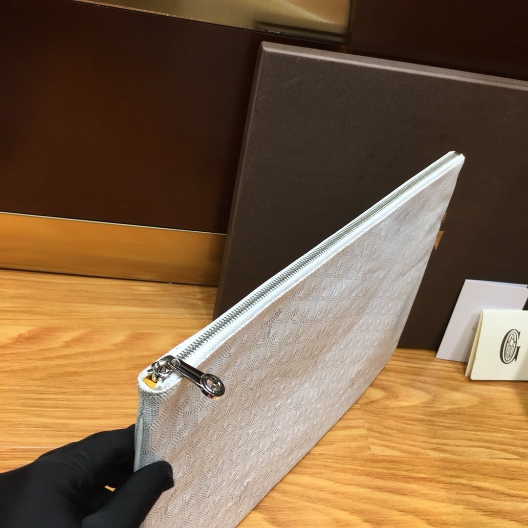 Goyard Senat Pouch MM 1290