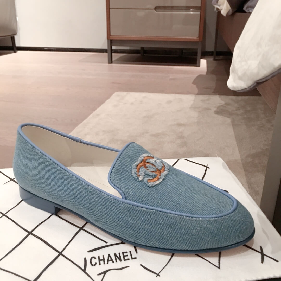 Chanel Denim Logo Loafers G35782