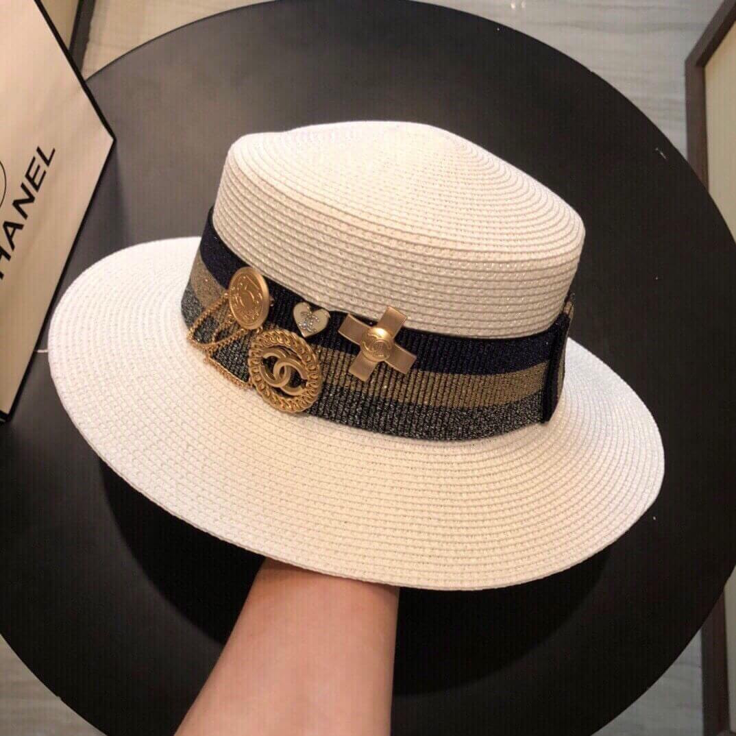 Chanel Badge Fedora Hat D014