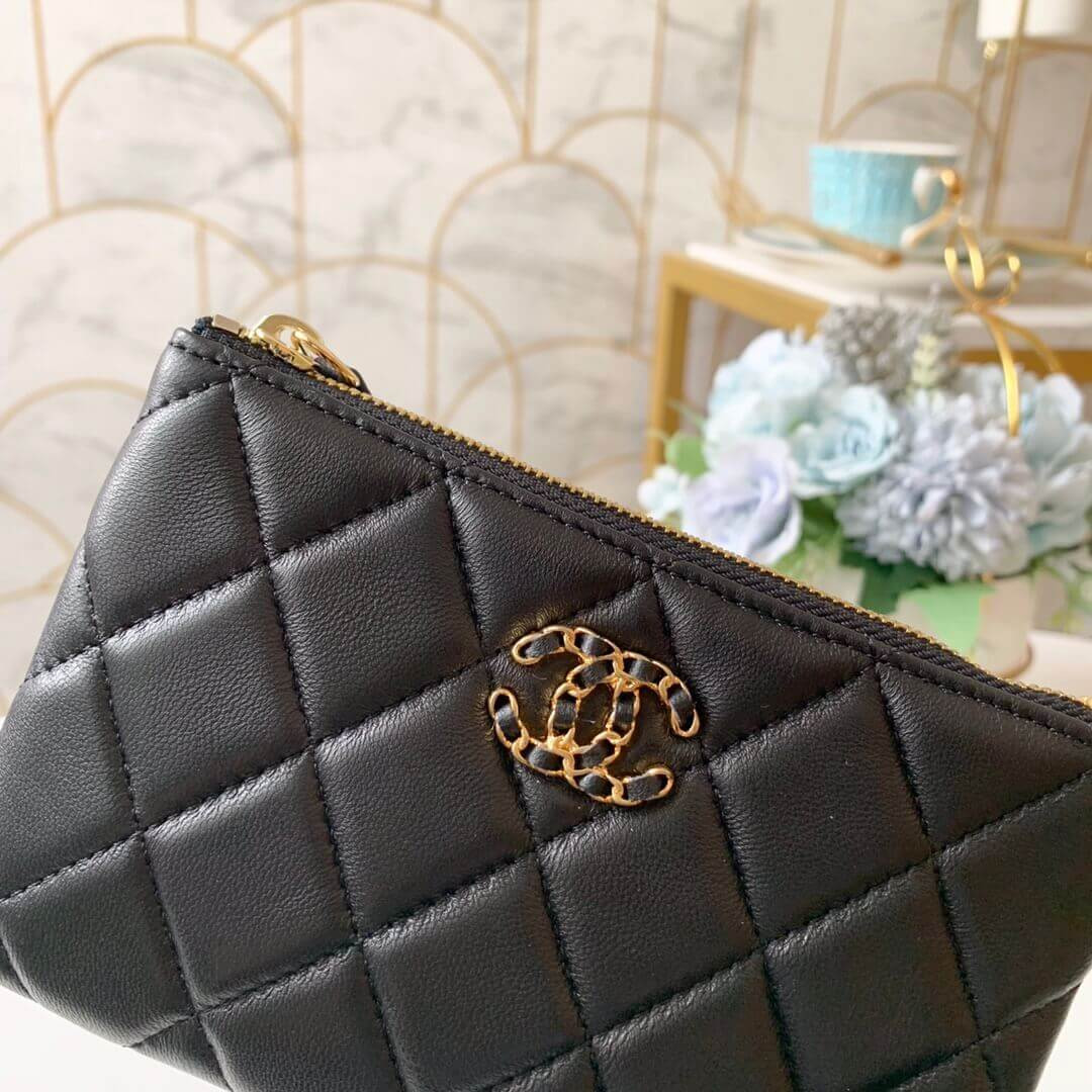 Chanel Mini Pouch 31504