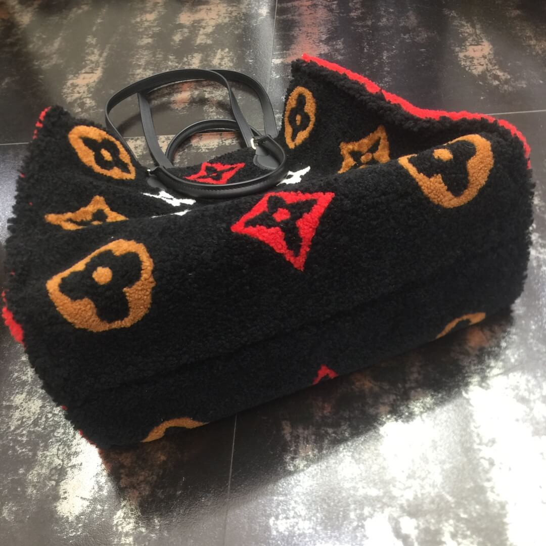 Louis Vuitton Onthego M55420 M55421