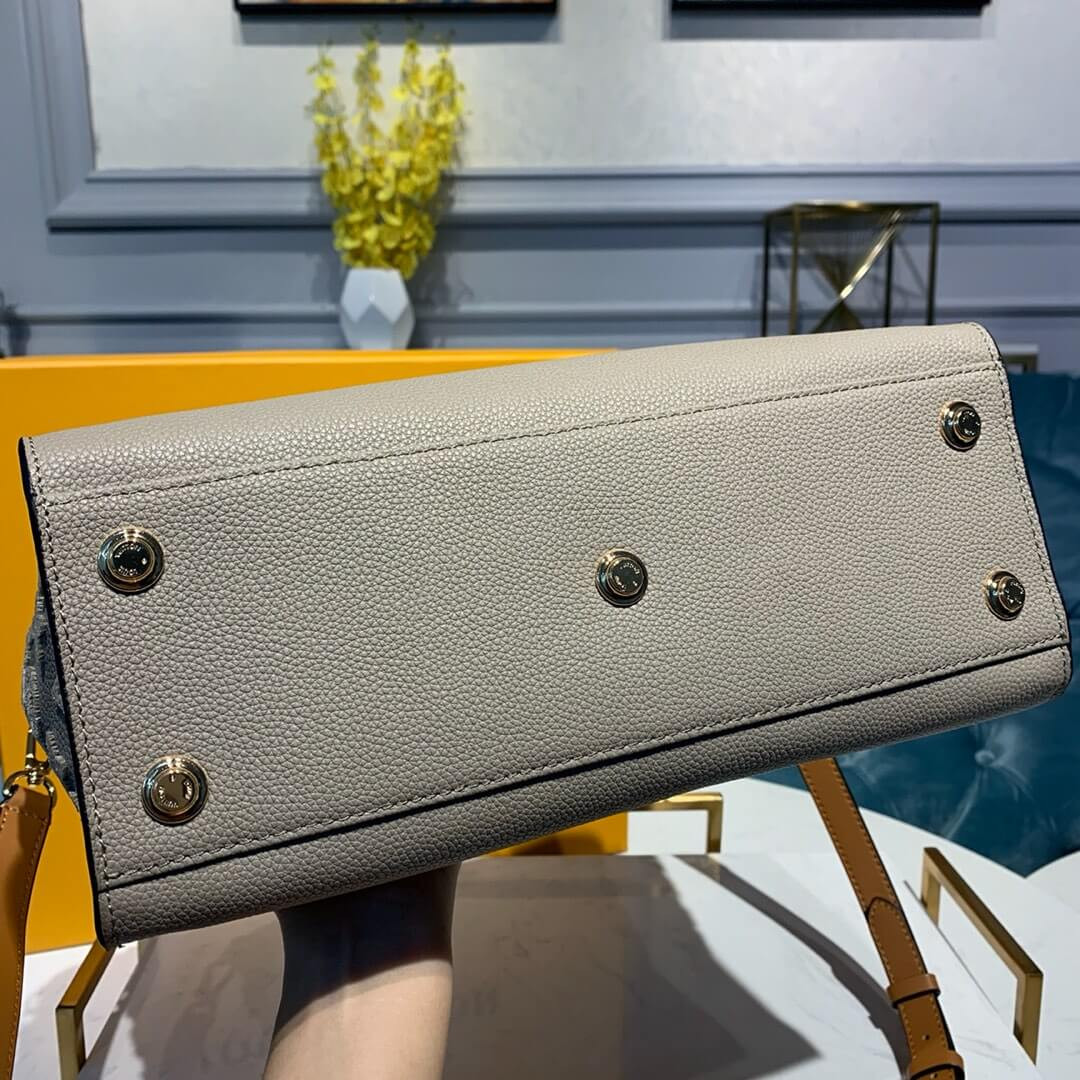 Louis Vuitton On My Side Handbag M53825