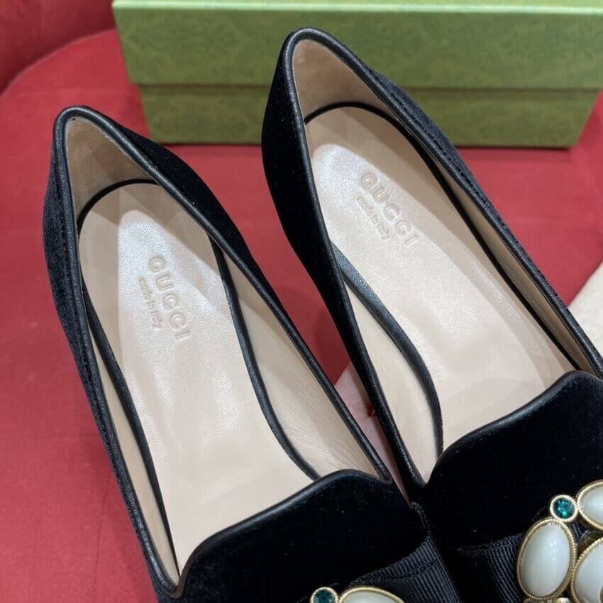 Gucci Velvet Etoile Pearl Embellished Loafers 474491