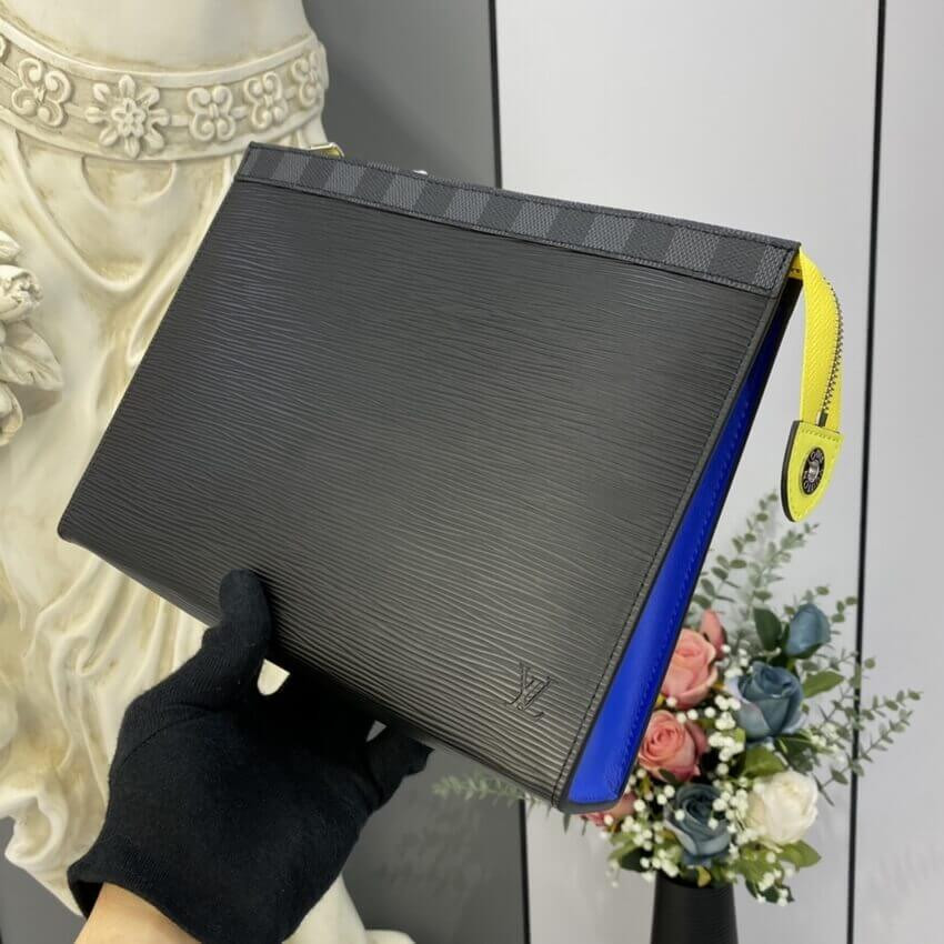 Louis Vuitton Epi Leather Pochette Voyage MM M67899