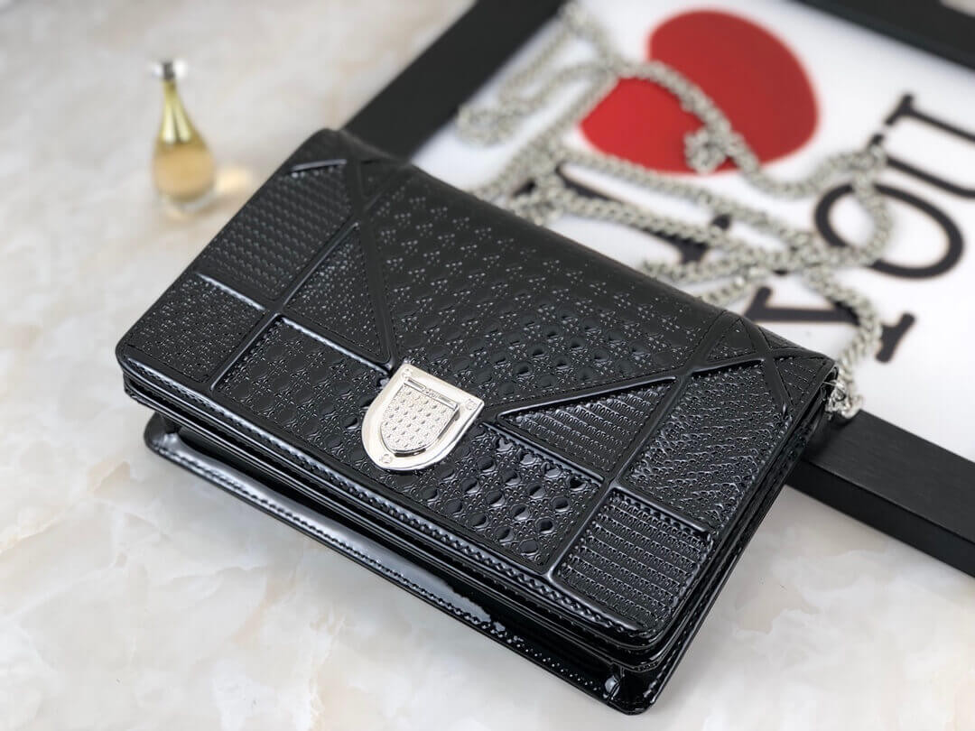 Dior Diorama Wallet on Chain Pochette Bag