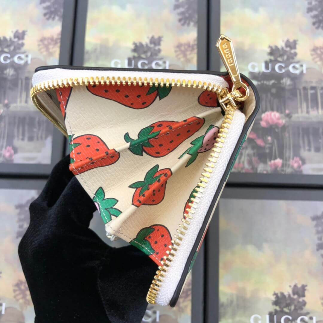 Gucci Zumi Strawberry Print Zip Around Wallet 570661