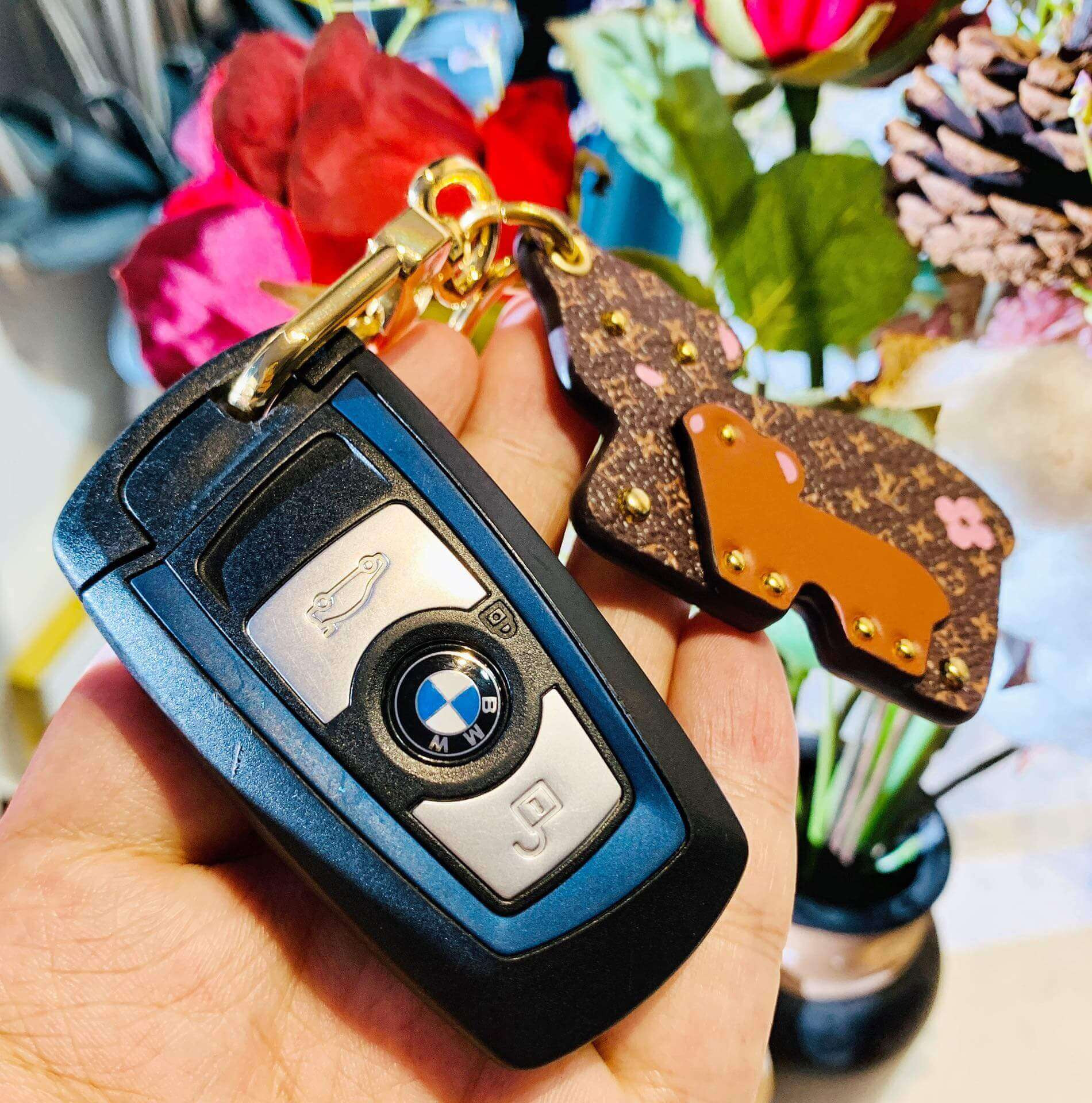 Louis Vuitton Mummy And Baby Bear Bag Charm And Key Holder M69558