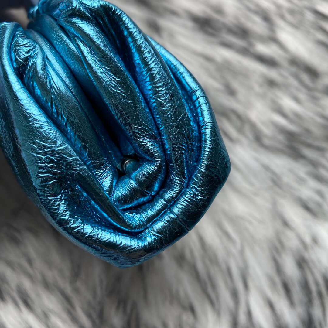 Bottega Veneta The Pouch Mini Clutch In Blue Metallic Leather 1364361