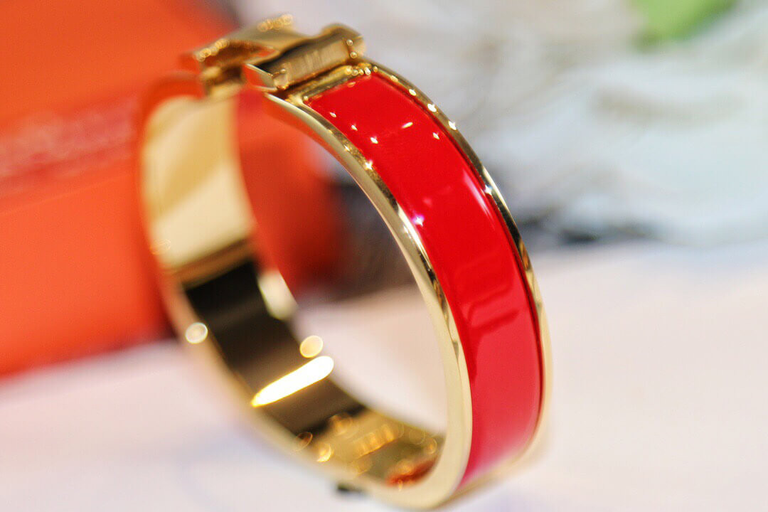 Hermes Narrow Clic H Bracelet In Red
