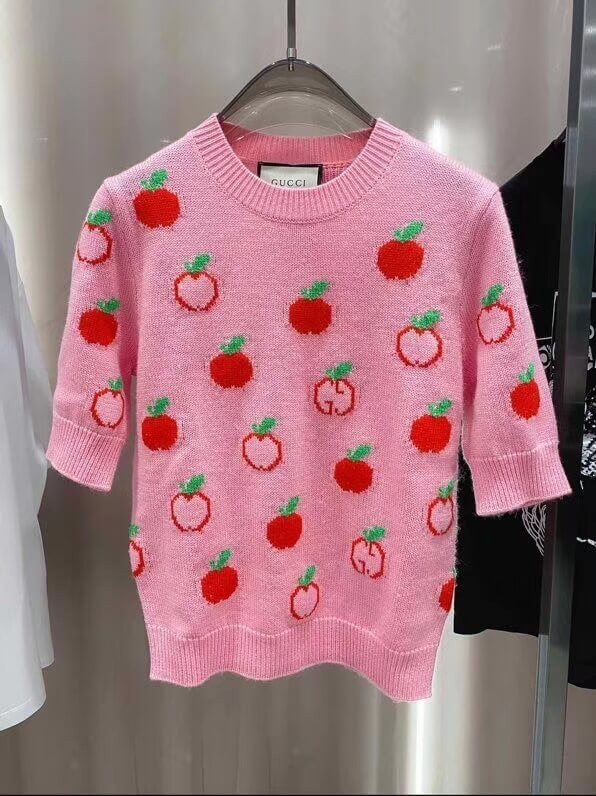 Gucci GG Apple Print Wool Jacquard Top 606117