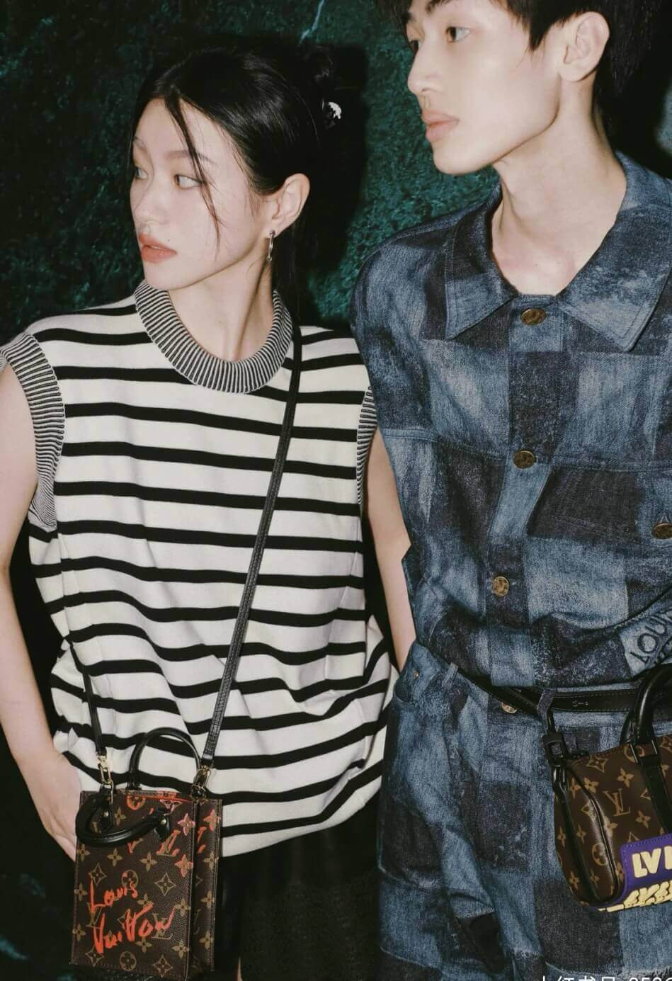 Louis Vuitton Signature Drawn Petit Sac Plat M80839