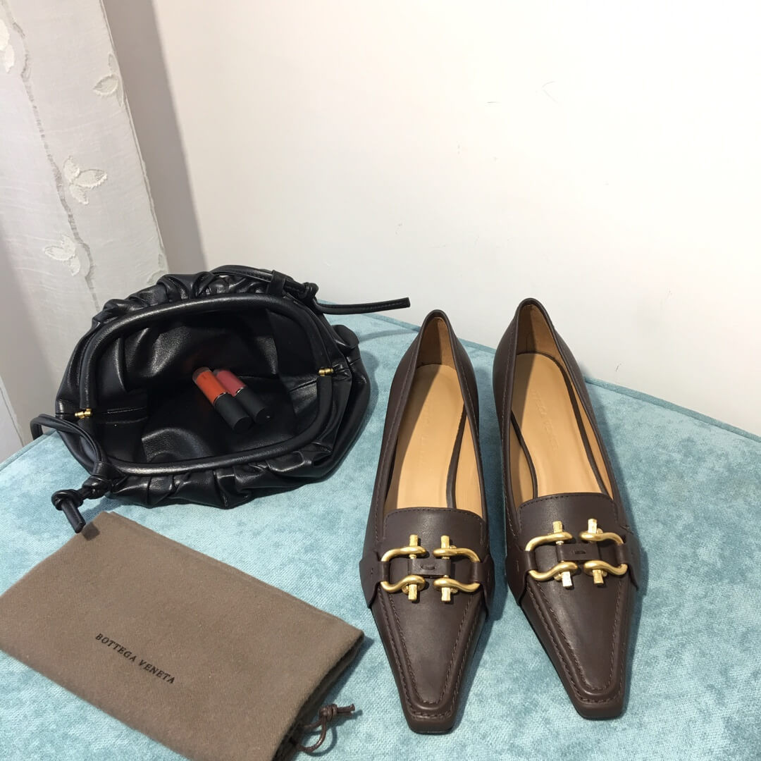 Bottega Veneta Madame Leather Pumps 594559