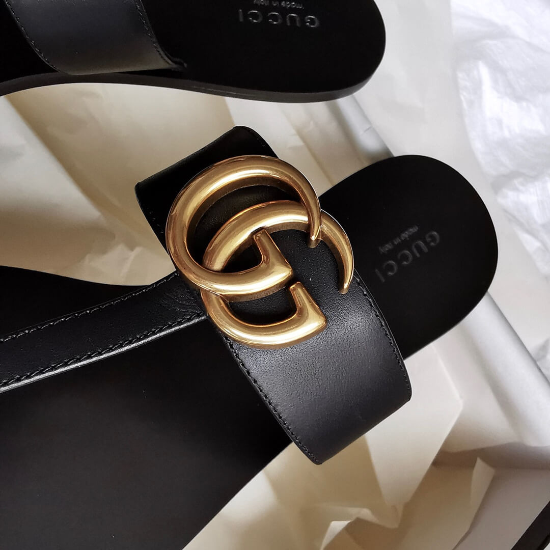 Gucci Leather Thong Sandal With Double G 497444