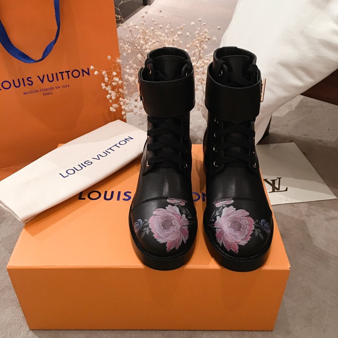 Louis Vuitton Wonderland Flat Ranger Boot 1A1IY3