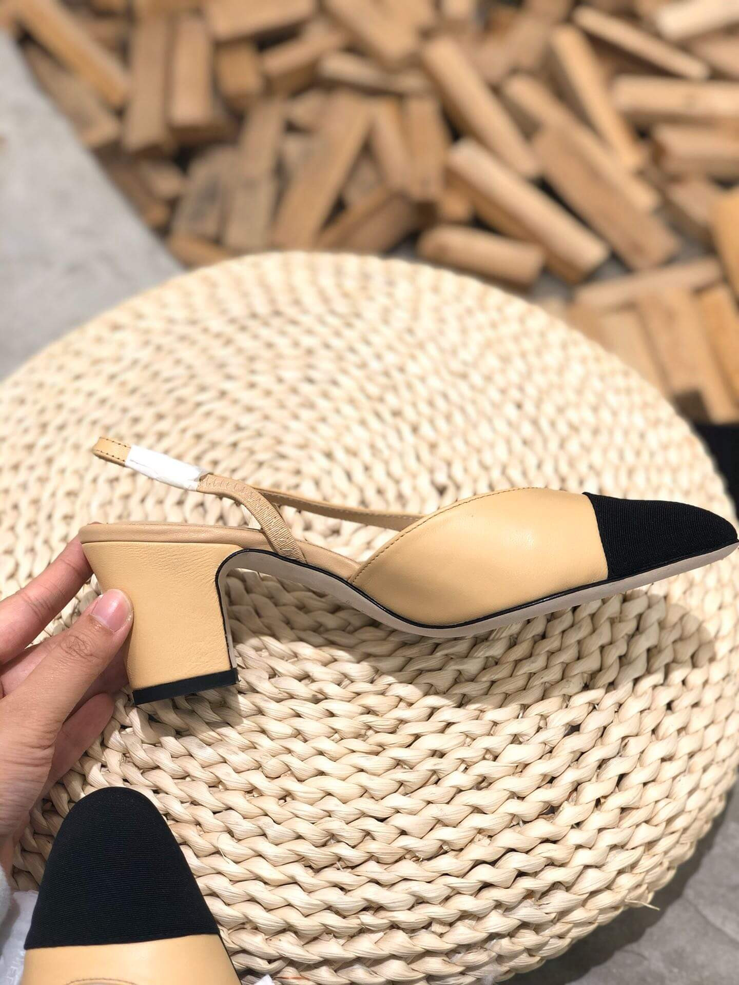 Chanel Slingback Pumps G31318