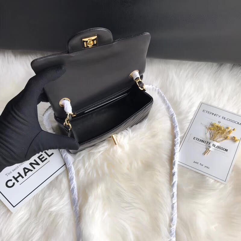 Chanel Chevron Lambskin 17cm Classic Flap Bag 1115