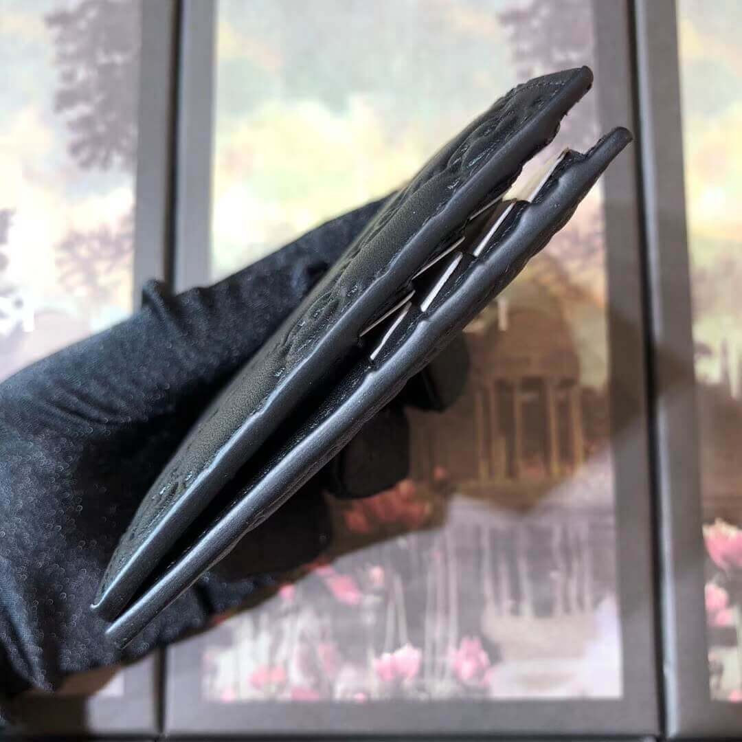 Gucci Signature Leather Folding Wallet 473916