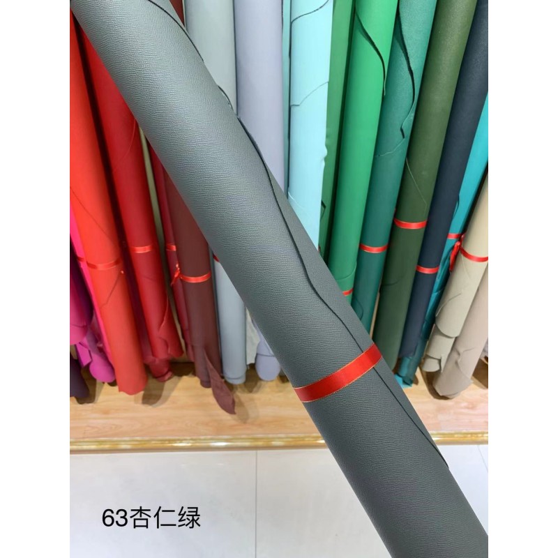 Hermes makes exclusive leather Togo calfskin: Green