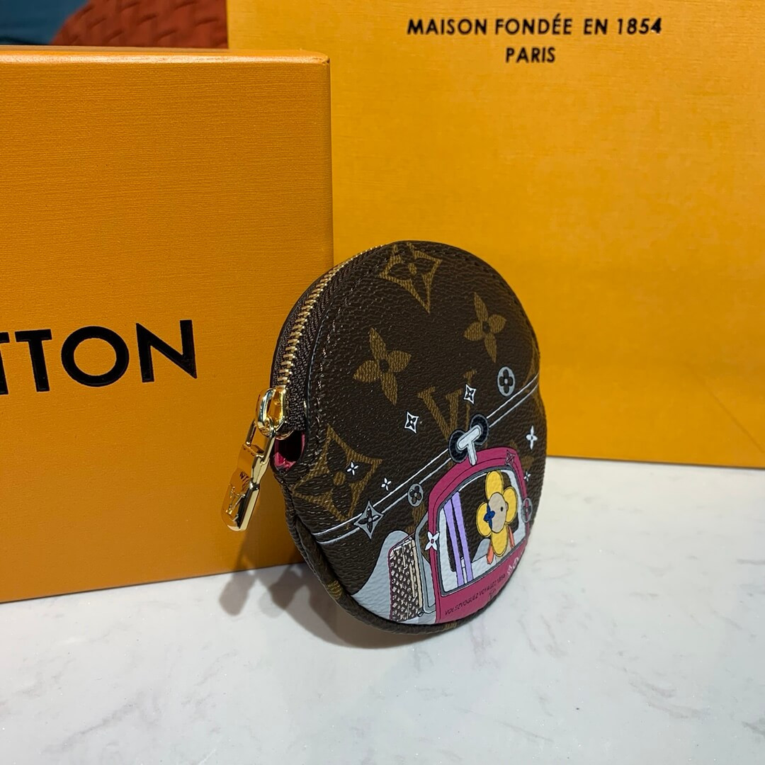 Louis Vuitton Courchevel Round Coin Purse M61926