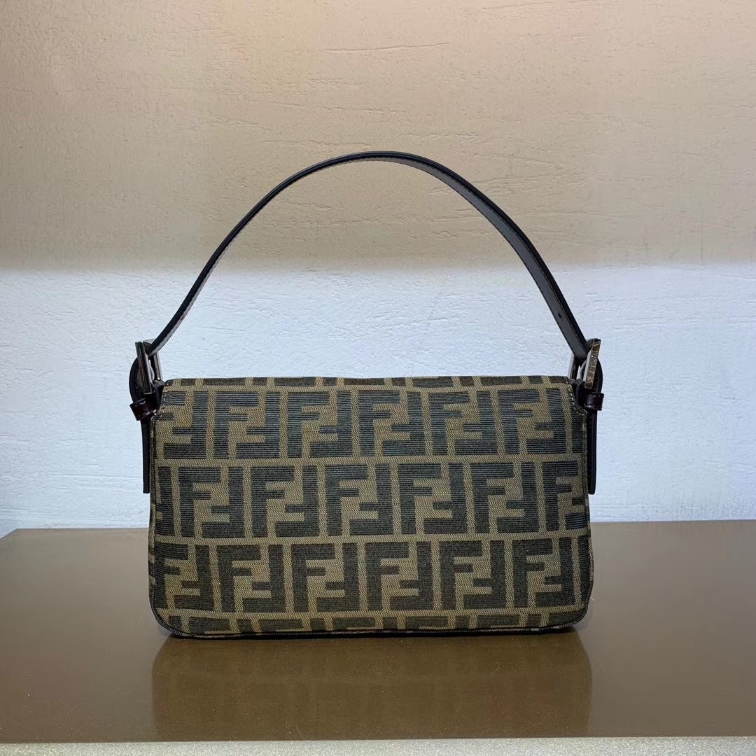 Fendi Vintage Zucca Pattern Mamma Baguette Shoulder Bag F01
