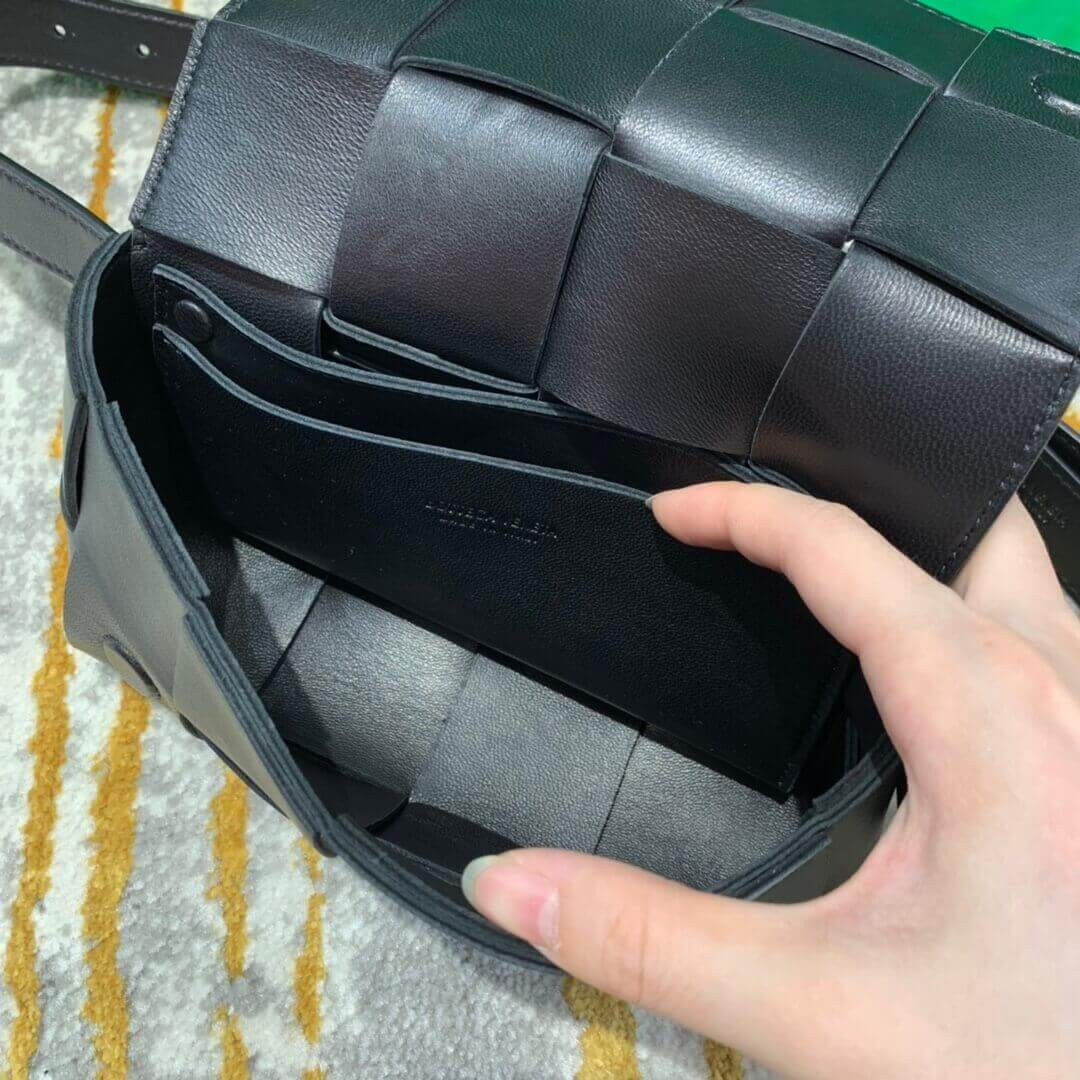 Bottega Veneta The Belt Cassette 639367