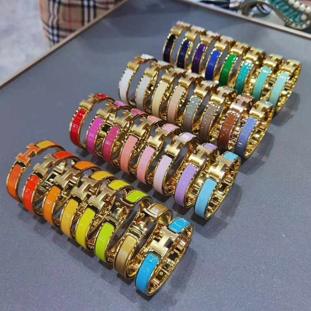 Hermes Narrow Clic H Bracelet In Brown