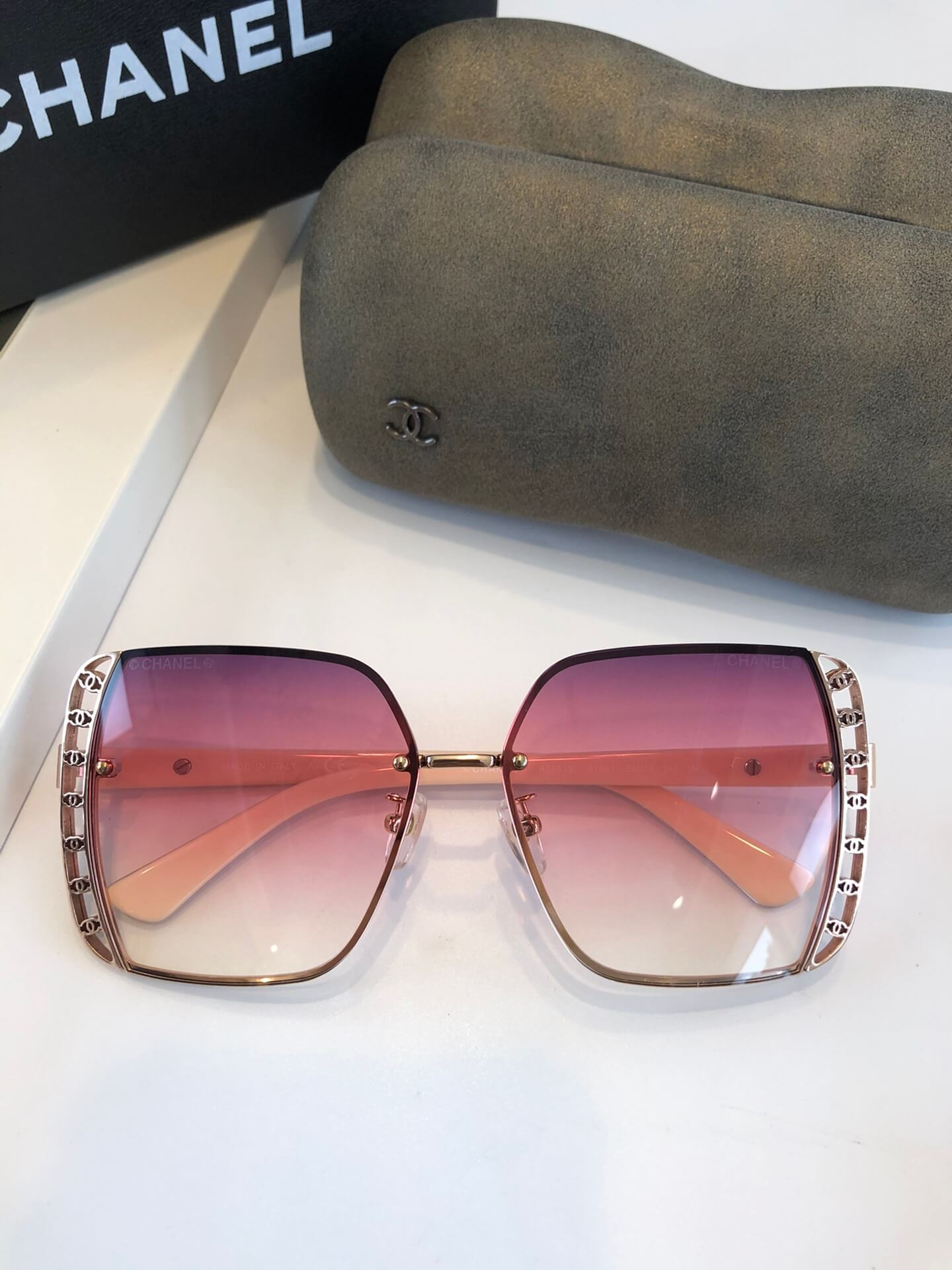 Chanel Rectangle Sunglass 71613