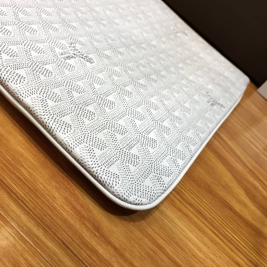 Goyard Senat Pouch MM 1290