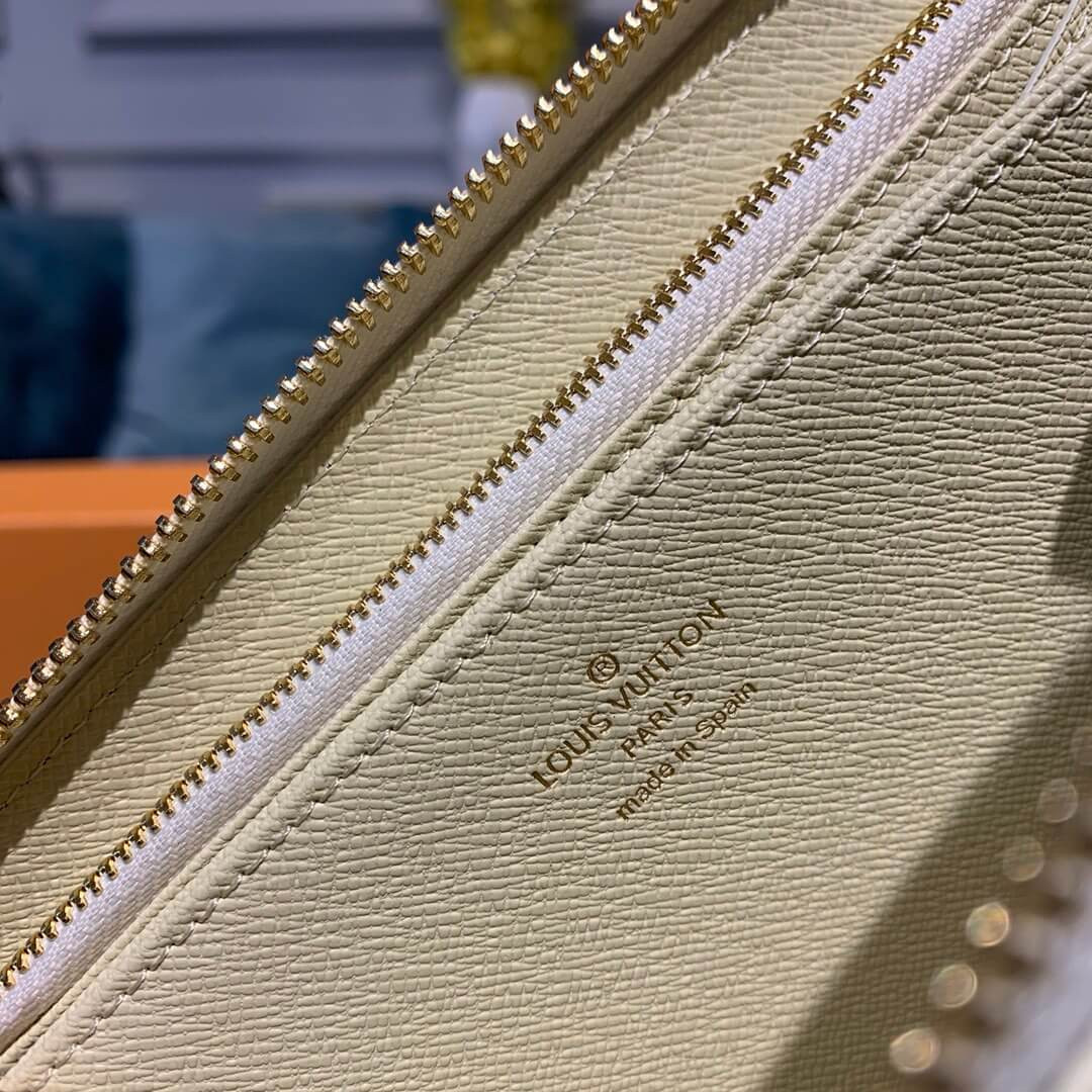 Louis Vuitton Damier Azur Canvas Zippy Wallet N41660