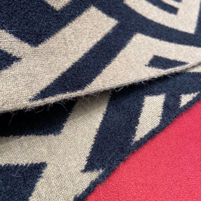 Fendi Multicolour Wool And Viscose Shawl FXT251