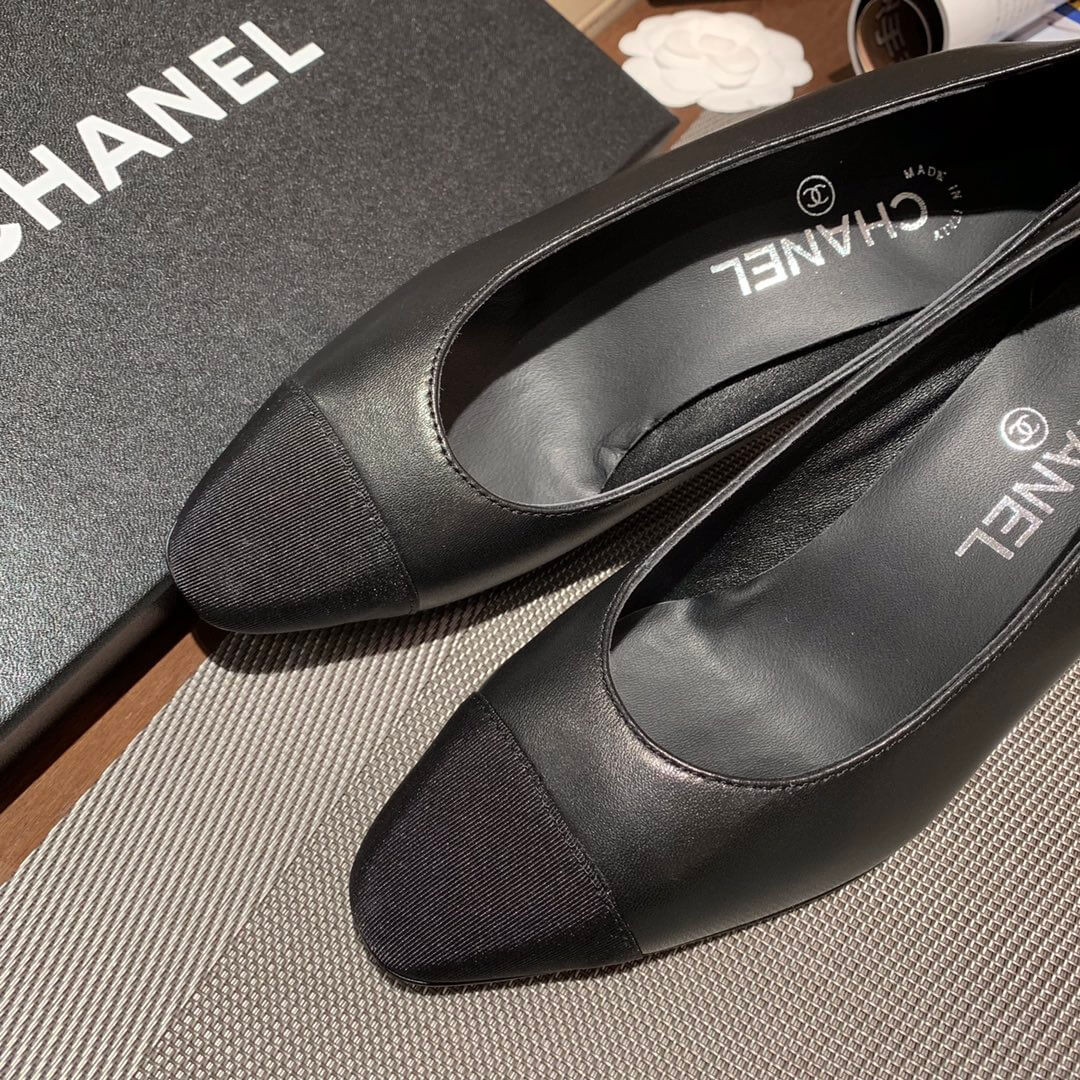 Chanel Two Tone Suede Satin Cap Toe Pumps G35802