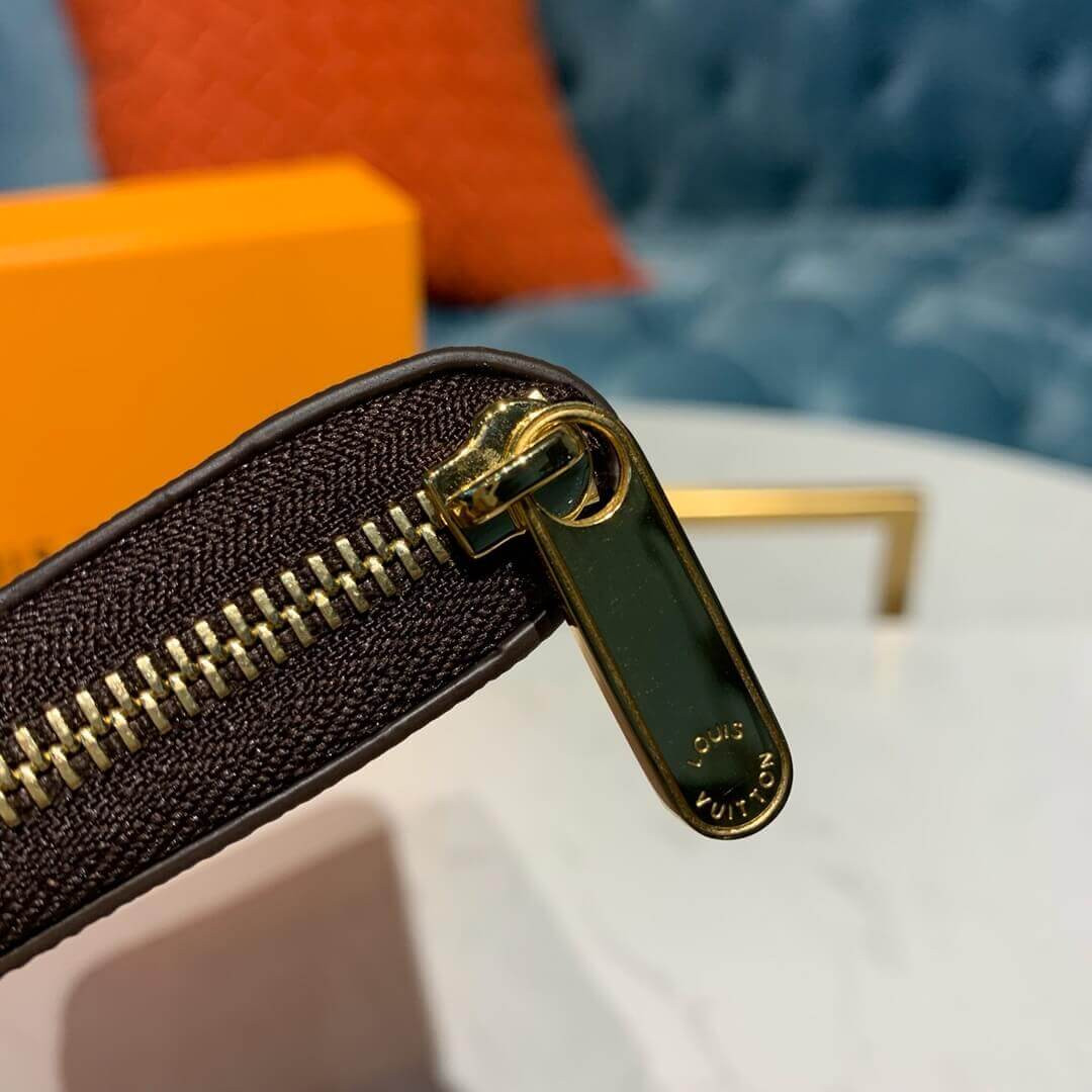 Louis Vuitton Monogram Canvas Zippy Coin Purse M60067