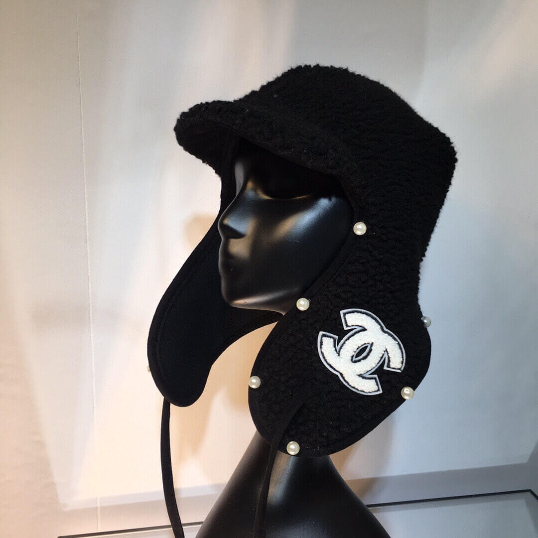 Chanel Wool Beanie D017