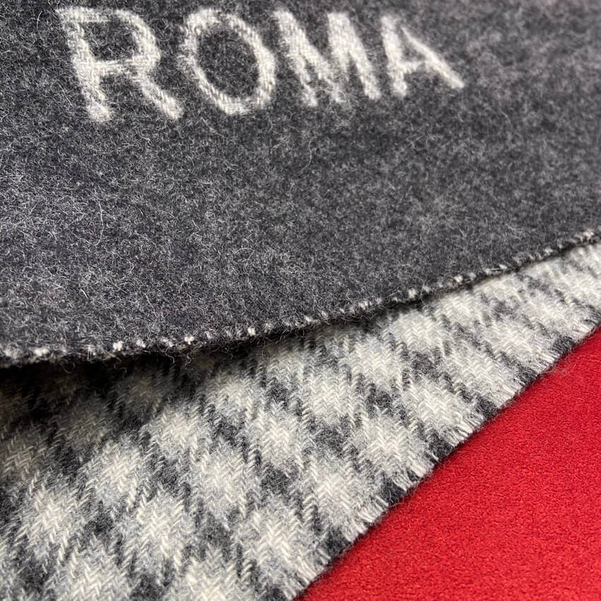 Fendi Grey Wool And Cashmere Scarf FXT334