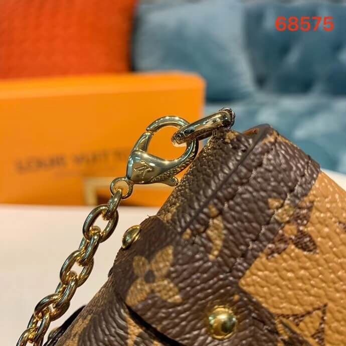 Louis Vuitton Essential Trunk M68575