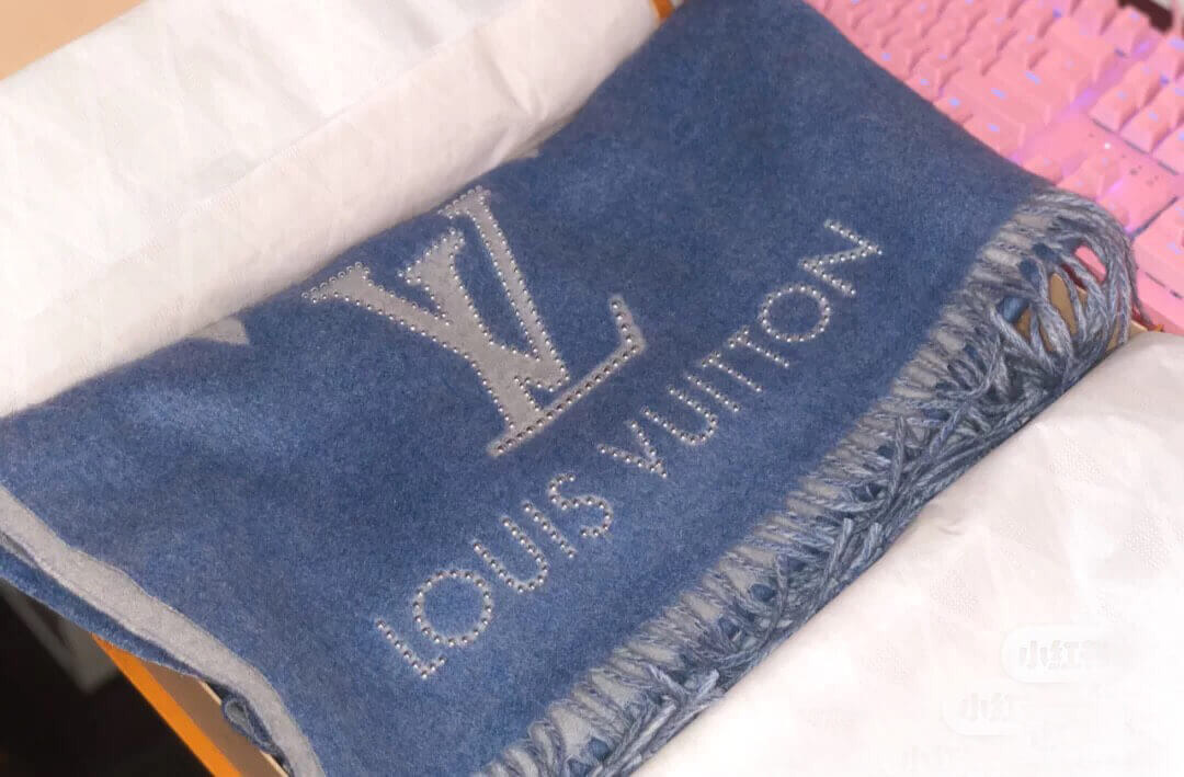 Louis Vuitton Studdy Reykjavik Scarf M76076 Denim Blue