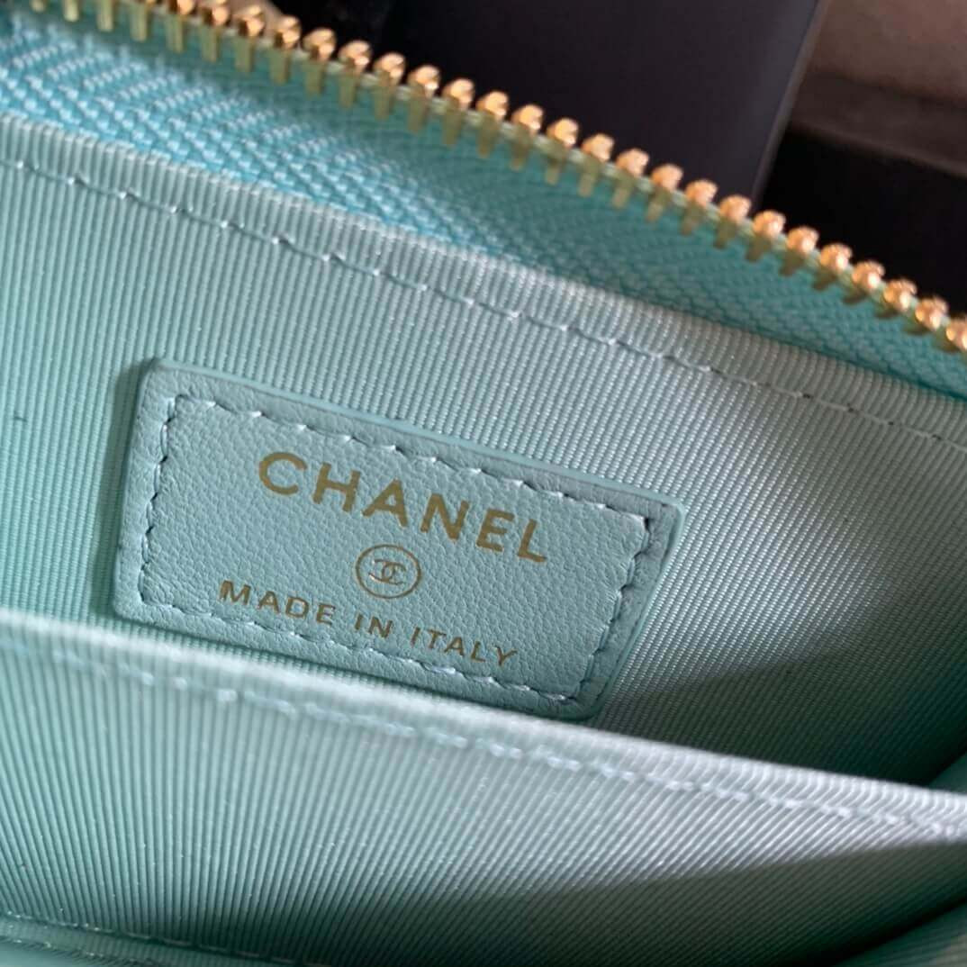 Chanel 19 Zipped Coin Purse AP0949