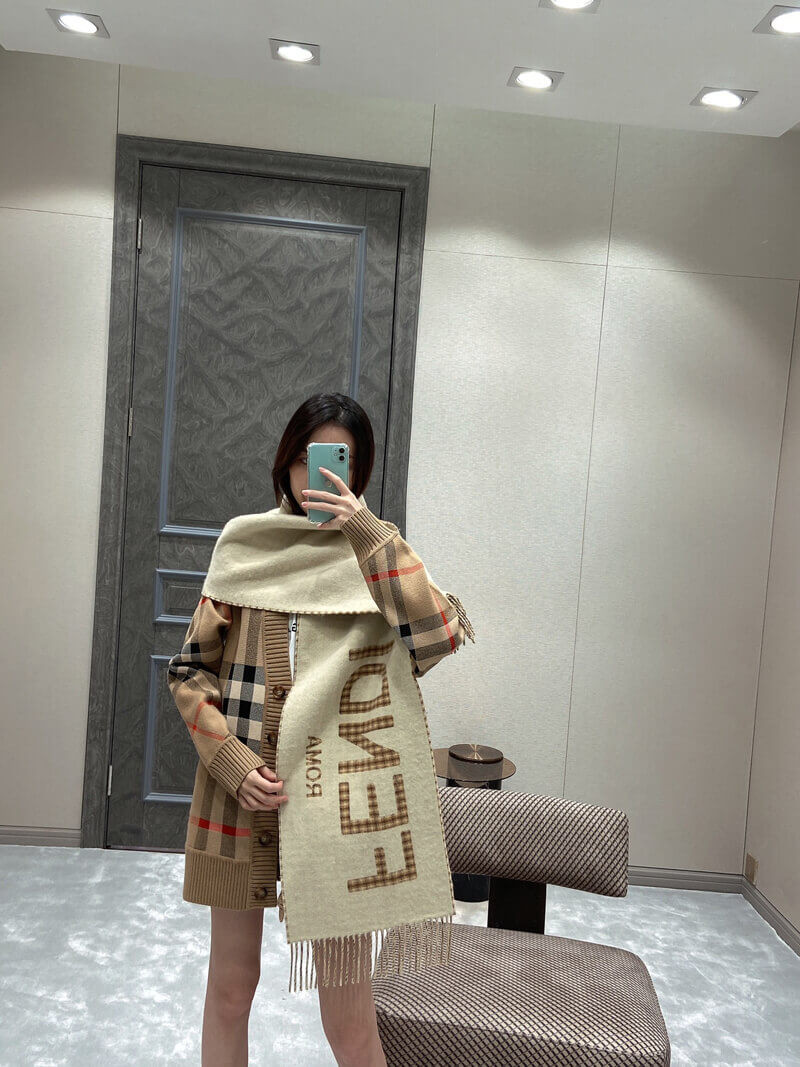 Fendi Cream Wool And Cashmere Scarf FXT334