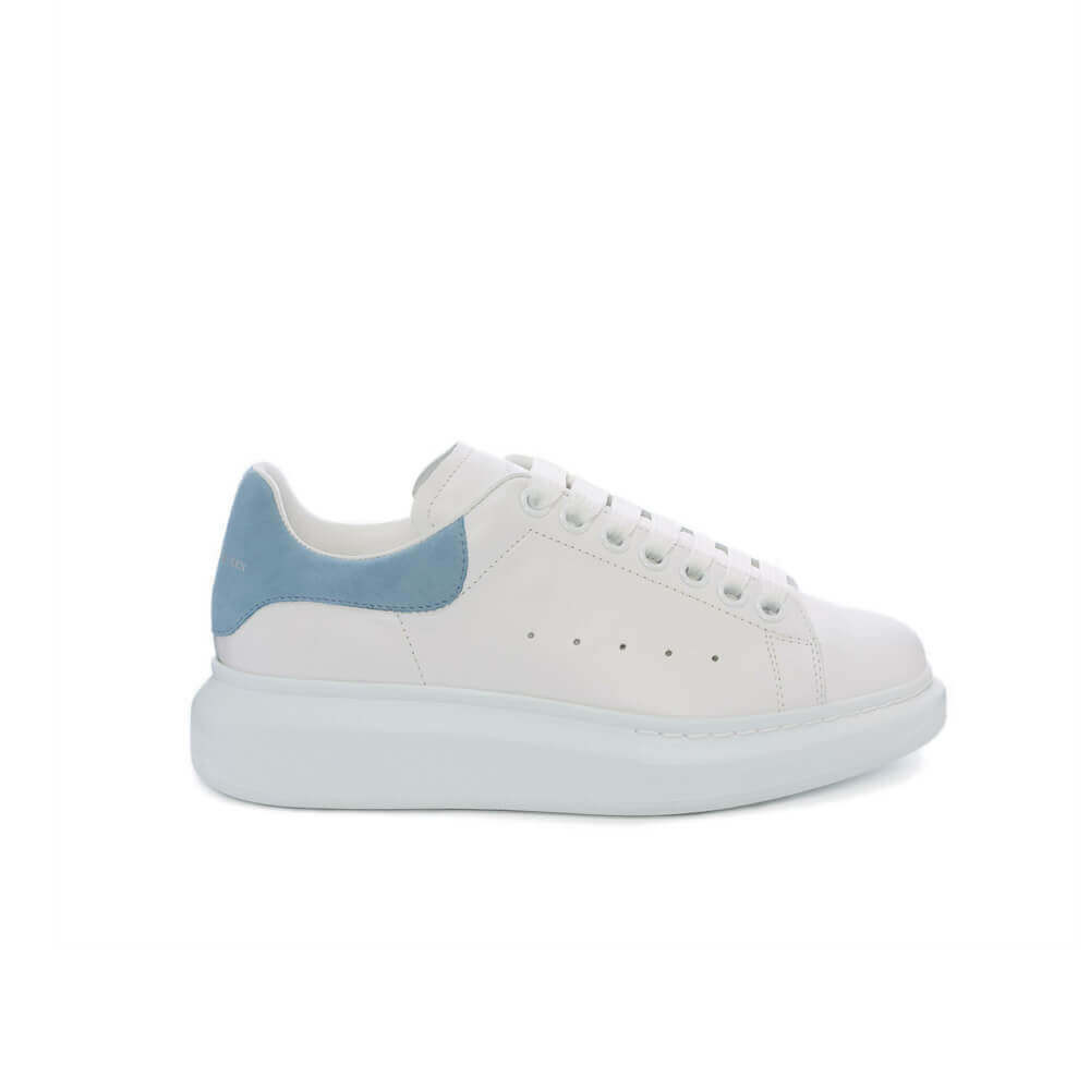 Alexander McQueen Oversized Sneaker 5537 White/Light Blue