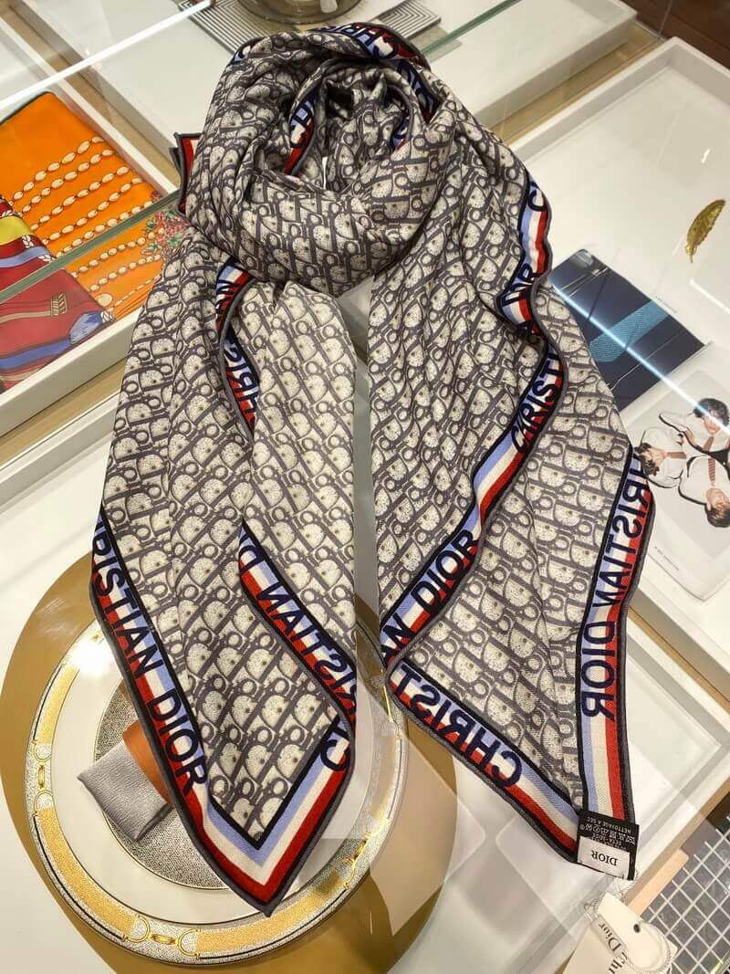 Christian Dior FW21 Oblique Shawl 140161