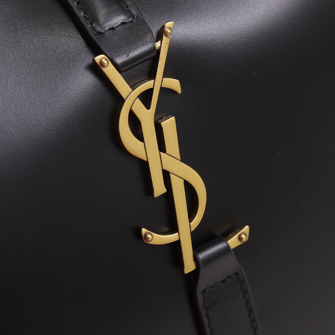 Saint Laurent Smooth Leather Le 5À7 Hobo Bag 657228