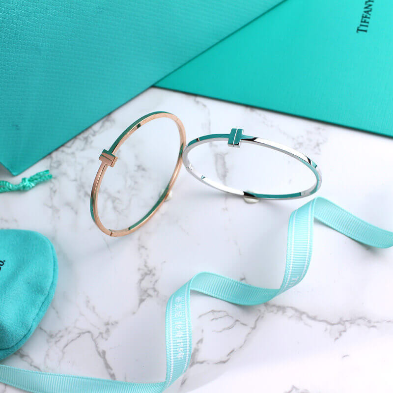 Tiffany & Co T1 Narrow Wire Bracelet 7764