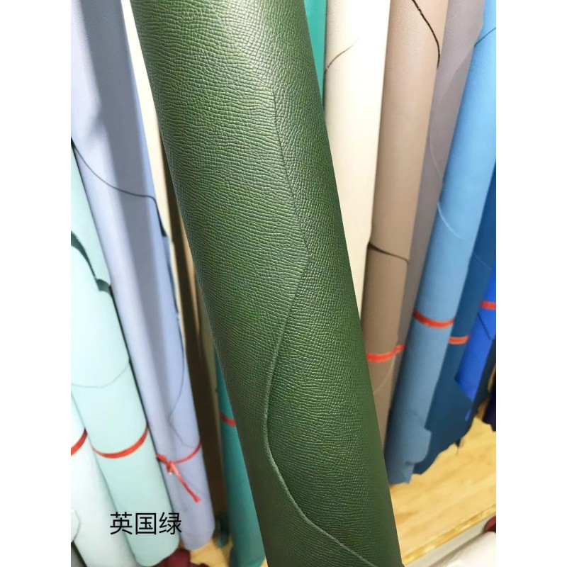 Hermes makes exclusive leather Togo calfskin: Green