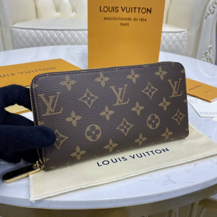 Louis Vuitton Monogram Zippy Wallet M41895 Fuchsia