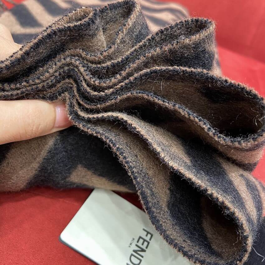 Fendi Cashmere FF Logo Scarf FXT260