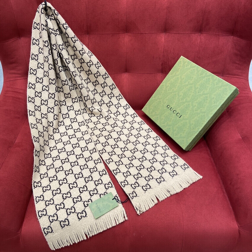Gucci GG Jacquard Wool Silk Scarf 495592b