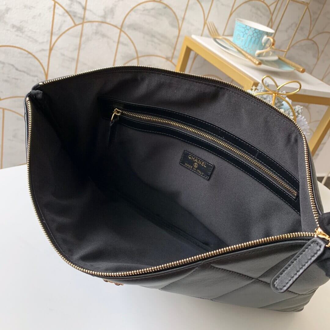 Chanel Larger Zip Pouch 31531-1