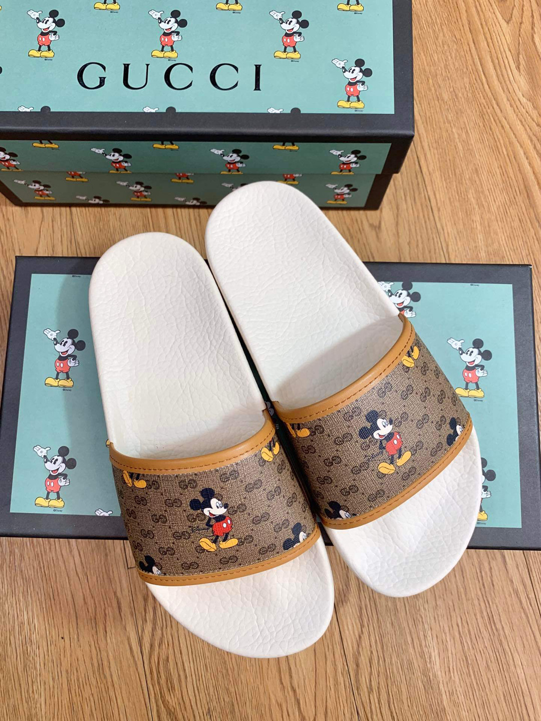Gucci  GG Disney x Gucci slide 602075
